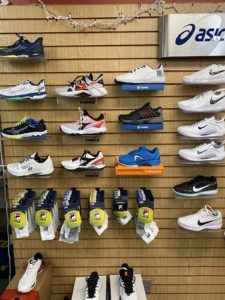 Best place to buy tennis shoes near on sale me